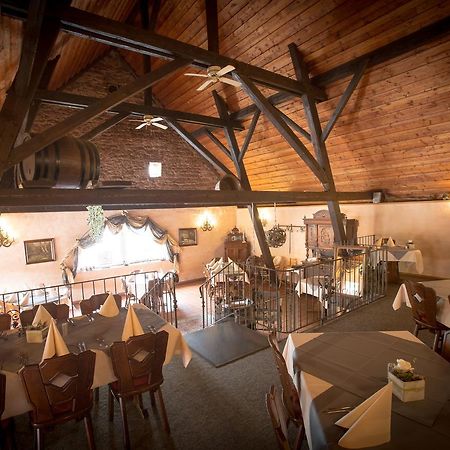 Hotel Degen Weilerbach Экстерьер фото