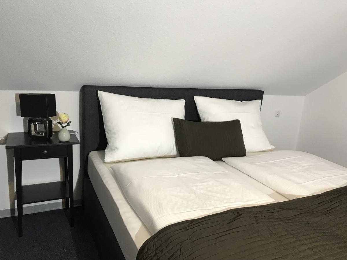 Hotel Degen Weilerbach Экстерьер фото